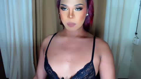 Snapshot of ynoxcsaint chatting on July 10, 9:01 am ynoxcsaint online show from July 10, 9:01 am