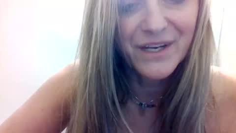 yogabuttttttt online show from November 12, 2:12 am