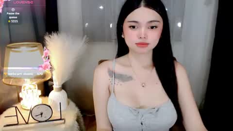 Snapshot of yogirl_abby chatting on June 8, 11:49 pm Hi i am Abby i am Filipina Aussie youve ever wanted to meet NOT INTO CHEAP GUY online show from June 8, 11:49 pm