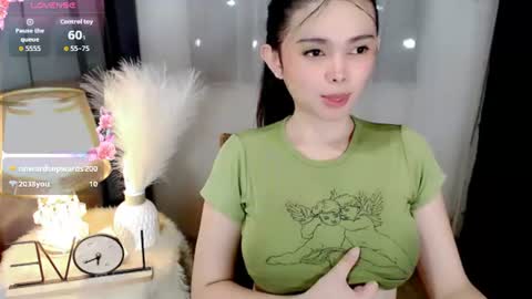 Snapshot of yogirl_abby chatting on June 13, 8:12 am Hi i am Abby i am Filipina Aussie youve ever wanted to meet NOT INTO CHEAP GUY online show from June 13, 8:12 am