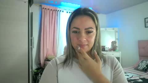 Snapshot of yokiko_daring chatting on November 17, 1:39 pm yokiko online show from November 17, 1:39 pm