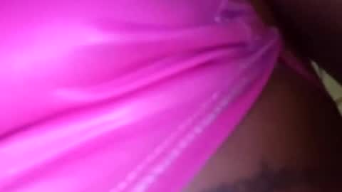 Snapshot of yonata874277 chatting on June 2, 9:55 am yonata874277 online show from June 2, 9:55 am