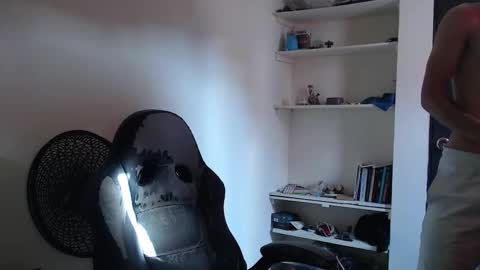 Snapshot of yong_malu67 chatting on October 19, 8:31 pm YGN Malu online show from October 19, 8:31 pm