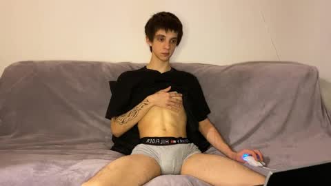 Snapshot of yoo_dee_ohh chatting on November 25, 5:57 pm Yoo Dee Ohh online show from November 25, 5:57 pm