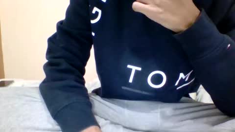 yooring online show from February 3, 3:26 am