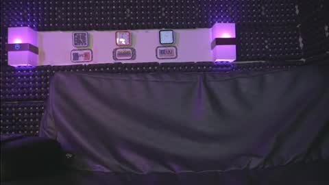 Snapshot of yorsandulce chatting on January 12, 4:00 am dulceandyors online show from January 12, 4:00 am