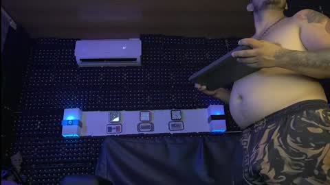 Snapshot of yorsandulce chatting on January 25, 9:46 pm dulceandyors online show from January 25, 9:46 pm