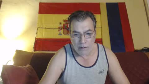 Snapshot of yosep44 chatting on December 28, 7:33 am yosep online show from December 28, 7:33 am