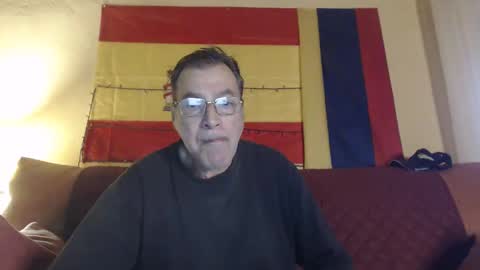 Snapshot of yosep44 chatting on February 24, 6:49 am yosep online show from February 24, 6:49 am