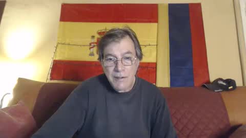 Snapshot of yosep44 chatting on October 3, 2:52 am yosep online show from October 3, 2:52 am