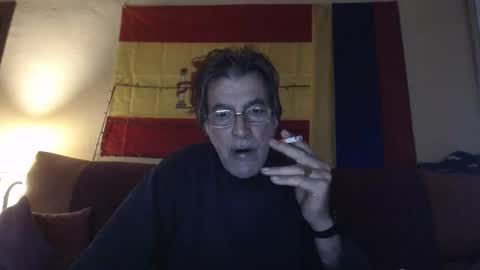 Snapshot of yosep44 chatting on November 24, 9:42 am yosep online show from November 24, 9:42 am