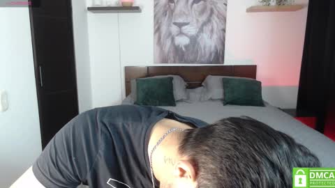 yoshy_man online show from February 26, 6:26 am