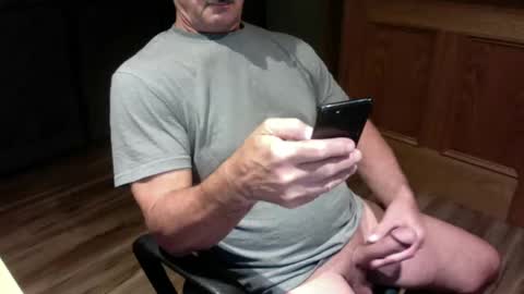 Snapshot of you234 chatting on September 22, 6:04 am you234 online show from September 22, 6:04 am