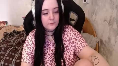 your_8a8y online show from June 5, 6:52 am