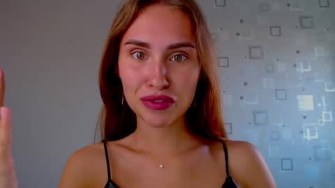 Amelia online show from July 19, 3:38 pm