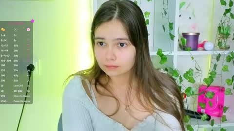 Julia Next stream  online show from March 4, 6:14 pm