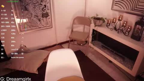 Snapshot of your_dreaamgirlx chatting on November 24, 2:44 am Isabella online show from November 24, 2:44 am