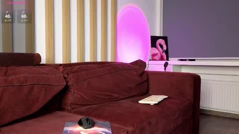 Alice online show from February 21, 6:09 pm