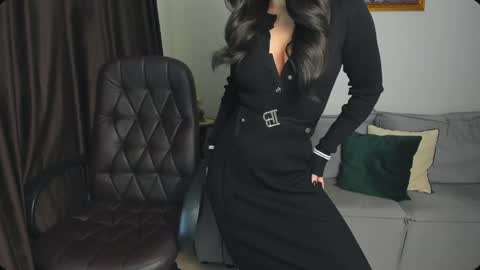 Snapshot of your_eclipse chatting on December 8, 5:29 am Goddess Alana online show from December 8, 5:29 am