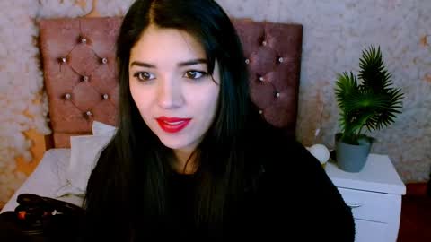 Snapshot of your_girl_of_dreams chatting on September 15, 11:38 pm Natt online show from September 15, 11:38 pm