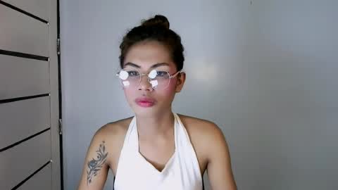 Snapshot of your_goddess45 chatting on July 27, 2:40 am your_goddess45 online show from July 27, 2:40 am