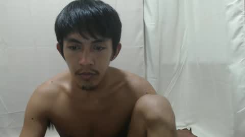 your_guy111 online show from April 5, 1:52 pm