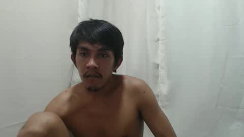 your_guy111 online show from April 15, 1:40 pm