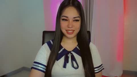  GWEN  online show from December 6, 10:19 pm