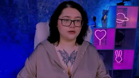 Just call me Kimmy online show from May 27, 5:26 am