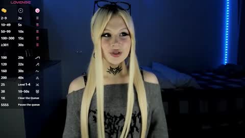 Eva online show from March 6, 10:04 pm