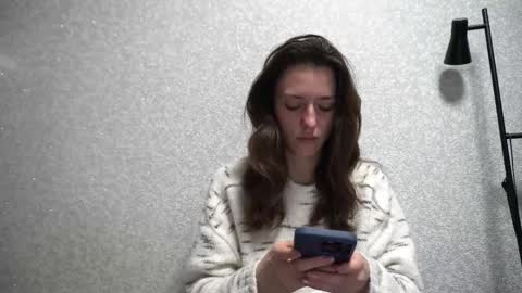 Snapshot of your_little_flexible_girl chatting on February 12, 9:22 pm Meri online show from February 12, 9:22 pm