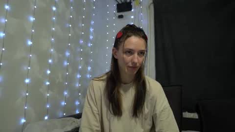 Meri  online show from February 13, 9:55 pm