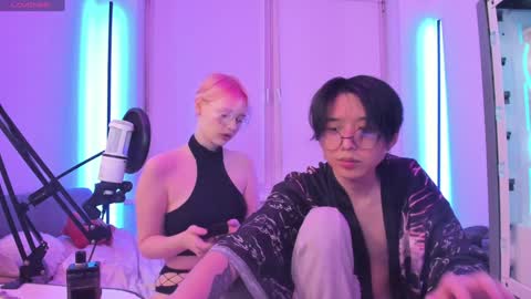 Snapshot of your_little_twink chatting on December 24, 11:33 pm Han online show from December 24, 11:33 pm