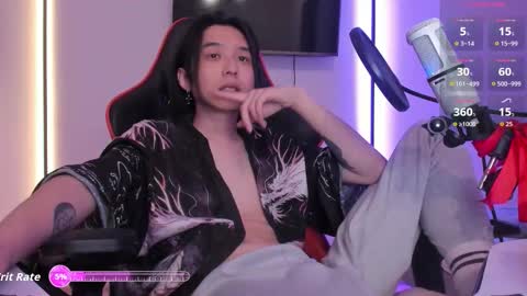 Snapshot of your_little_twink chatting on October 13, 10:54 pm Han online show from October 13, 10:54 pm