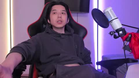 Snapshot of your_little_twink chatting on October 18, 2:47 am Han online show from October 18, 2:47 am