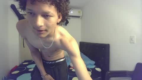 Snapshot of your_master7 chatting on February 2, 5:39 am your_master7 online show from February 2, 5:39 am