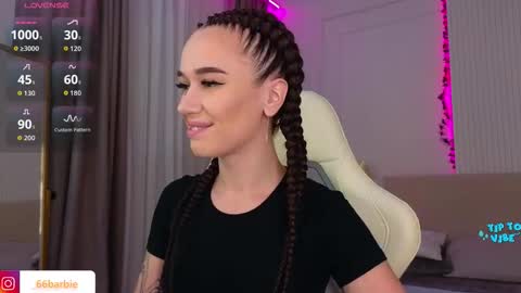 Jessica Loyd online show from February 20, 9:21 am