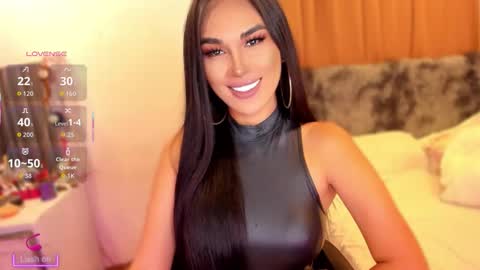 Miss Larah online show from March 9, 12:14 am