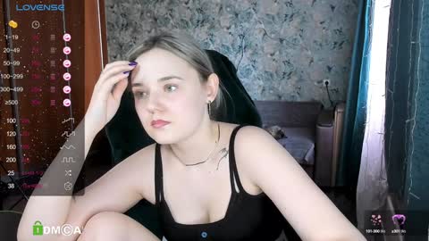 Molly online show from February 6, 7:24 am