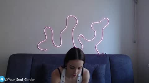 Zoe online show from July 16, 11:11 pm