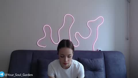 Zoe online show from August 2, 11:14 pm