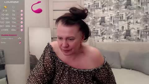 Snapshot of your_space_hot chatting on April 29, 12:42 pm Ammy online show from April 29, 12:42 pm