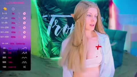 your_spring online show from December 12, 3:32 am