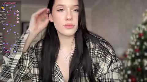 Snapshot of your_sweet_angel_ chatting on January 16, 1:25 pm Mia online show from January 16, 1:25 pm