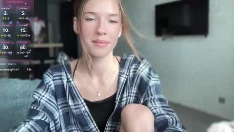 Snapshot of your_sweet_angel_ chatting on October 3, 1:19 pm Mia online show from October 3, 1:19 pm