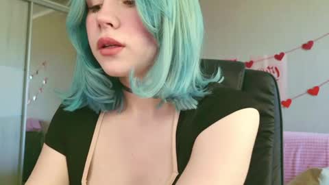 Alice online show from May 23, 11:47 am