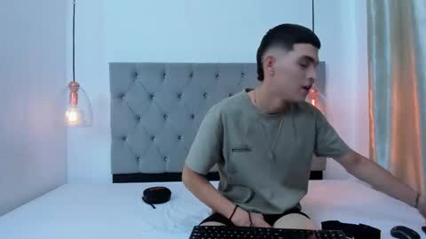 Angel online show from March 17, 1:14 pm