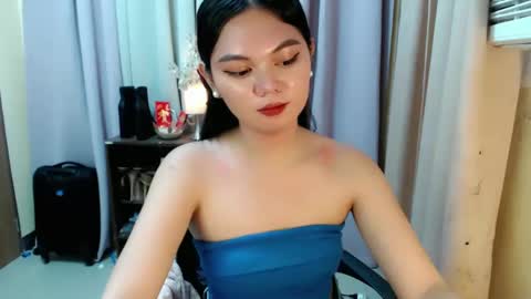Snapshot of yourangelictransgirl chatting on December 29, 8:48 pm Hi its me Yna online show from December 29, 8:48 pm