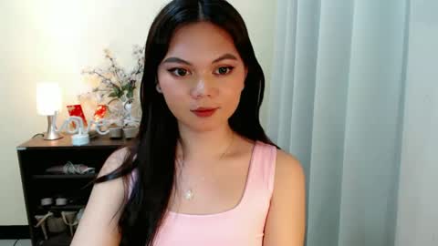 Snapshot of yourangelictransgirl chatting on February 25, 7:36 pm Hi its me Yna online show from February 25, 7:36 pm