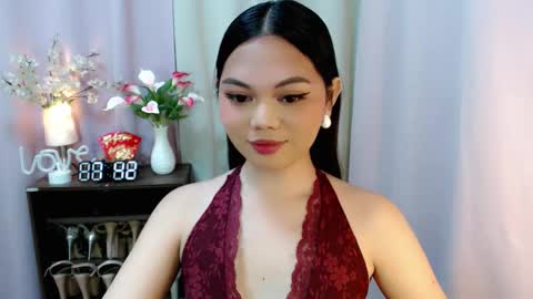 Snapshot of yourangelictransgirl chatting on September 14, 11:42 am Hi its me Yna online show from September 14, 11:42 am